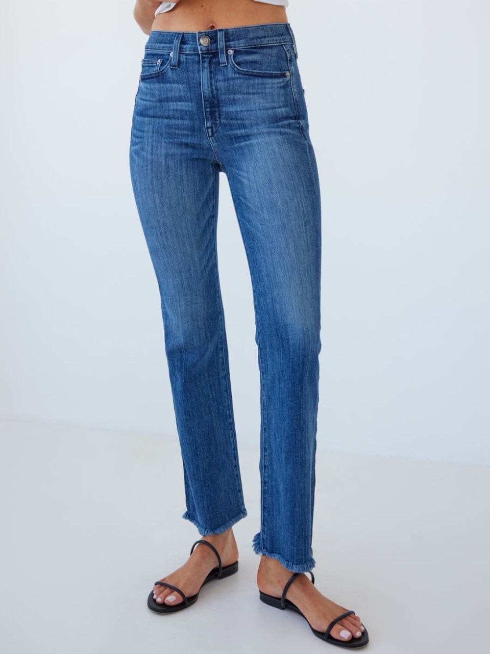AYR The Pop Cropped Straight Leg Jeans – Size 25 – Medium Wash Raw Hem